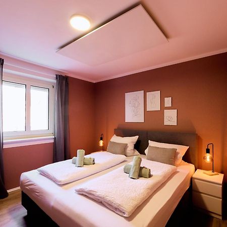 Dreams, 3 Schlafzimmer, Parkplatz, Stadtzentrum Neu-Ulm Exteriör bild