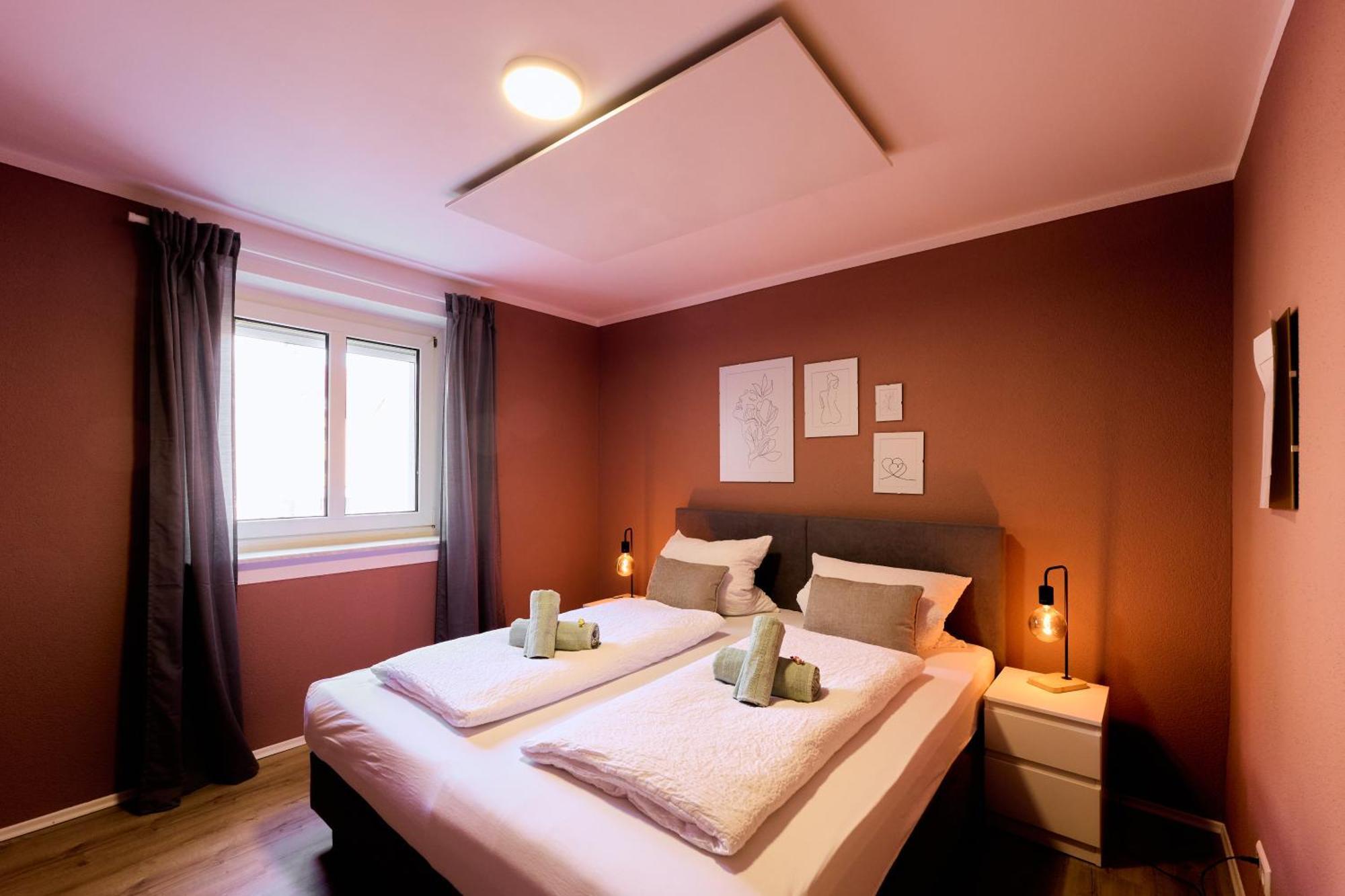 Dreams, 3 Schlafzimmer, Parkplatz, Stadtzentrum Neu-Ulm Exteriör bild